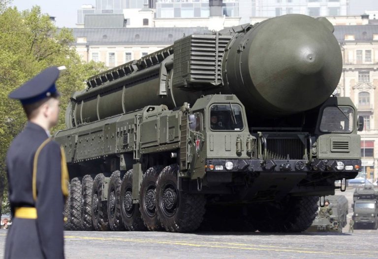 Rusia a lansat o rachetă balistică intercontinentală într-un atac asupra Ucrainei, anunţă Kievul. Este pentru prima oară când Moscova foloseşte o rachetă atât de puternică