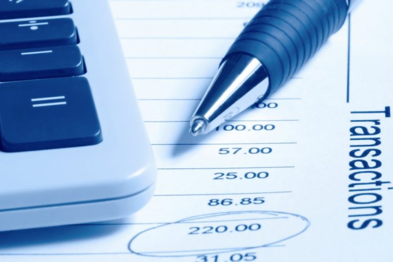 O firmă din Suceava înregistra în contabilitate vânzarea la preţuri derizorii, iar în realitate produsele erau vândute la preţul pieţei. Fraudă de 15 milioane lei