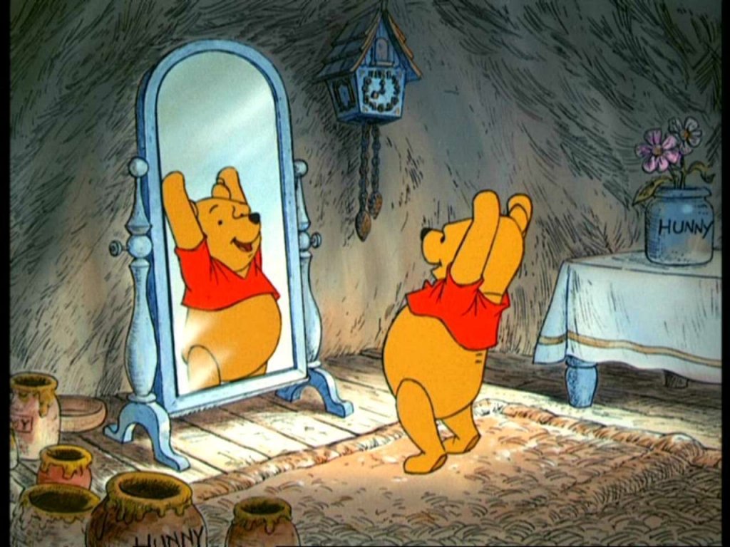 Winnie the Pooh împlineşte 100 de ani. Scriitorul Alan Alexander Milne s-a inspirat din colecţia de jucării de pluş a fiului său, Christopher Robin pentru a crea îndrăgitul personaj