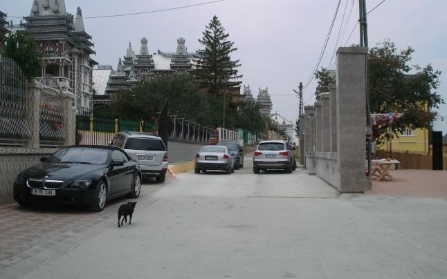  Grajduri, cea mai mare poartă din Iaşi spre UE. Românii de aici au fost „invadaţi” şi au ajuns minoritari la ei acasă