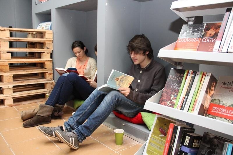  COLŢUL DE MEDIERE: Conflictul familial