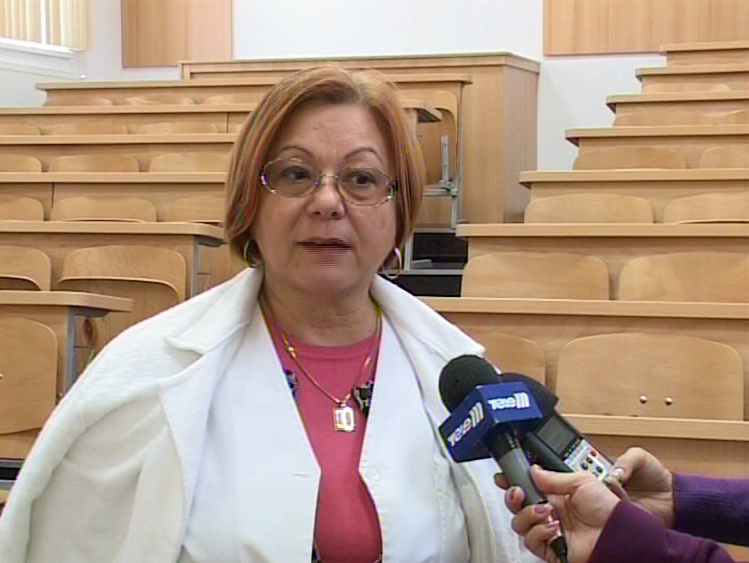  Doctoriţa Dorobăţ, manager la Spitalul de Boli Infecţioase, pusă în cătuşe de DNA