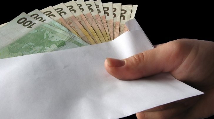 „ANAF-ul nu îşi propune să verifice mirii, să verifice darul de nuntă sau să strice nunţi şi petreceri