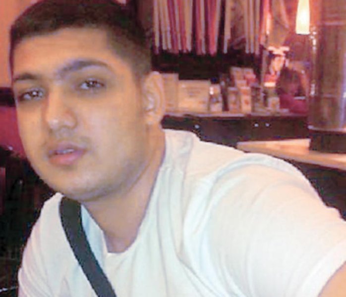  Percheziţii cu mascaţii în Copou: Interlopul Vandam, lăsat fără cuţite și săbii