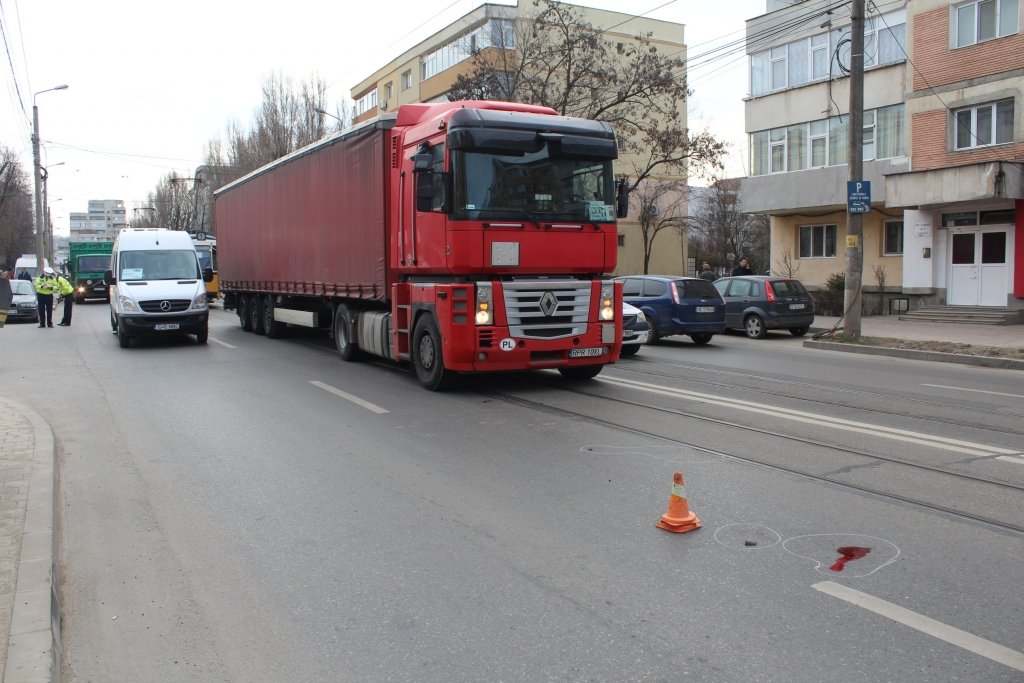  135761_91752_stiri_accident-in-canta-3