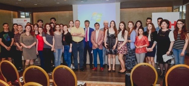  IMAGINI: Cheia succesului, dată de Nani şi Mardarasevici tinerilor din „ProRuralis“