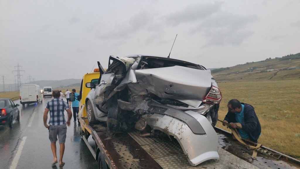  151126_100690_stiri_accident-centura