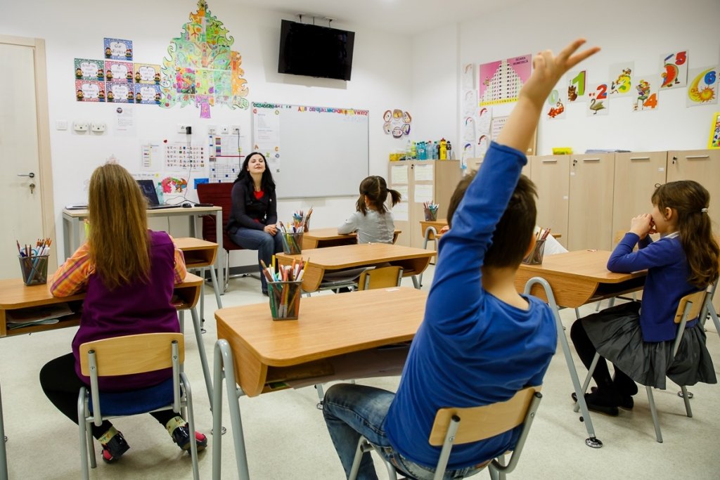  152572_101600_stiri_01