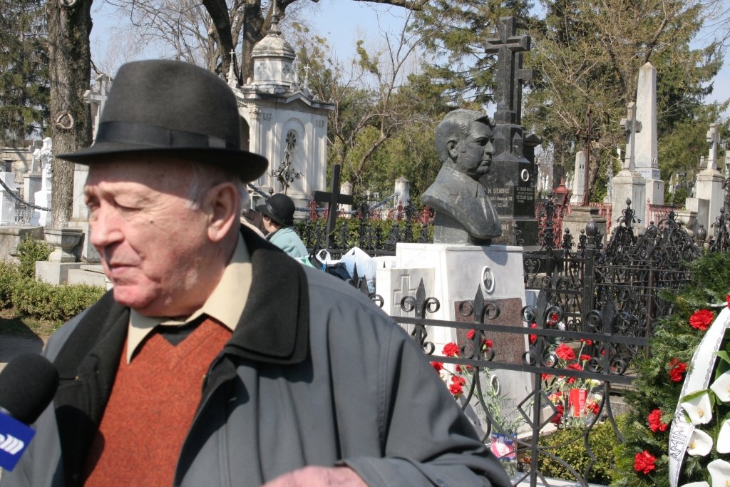  Fostul prim-secretar PCR al Iaşului, Constantin Leonard, a murit la 80 de ani