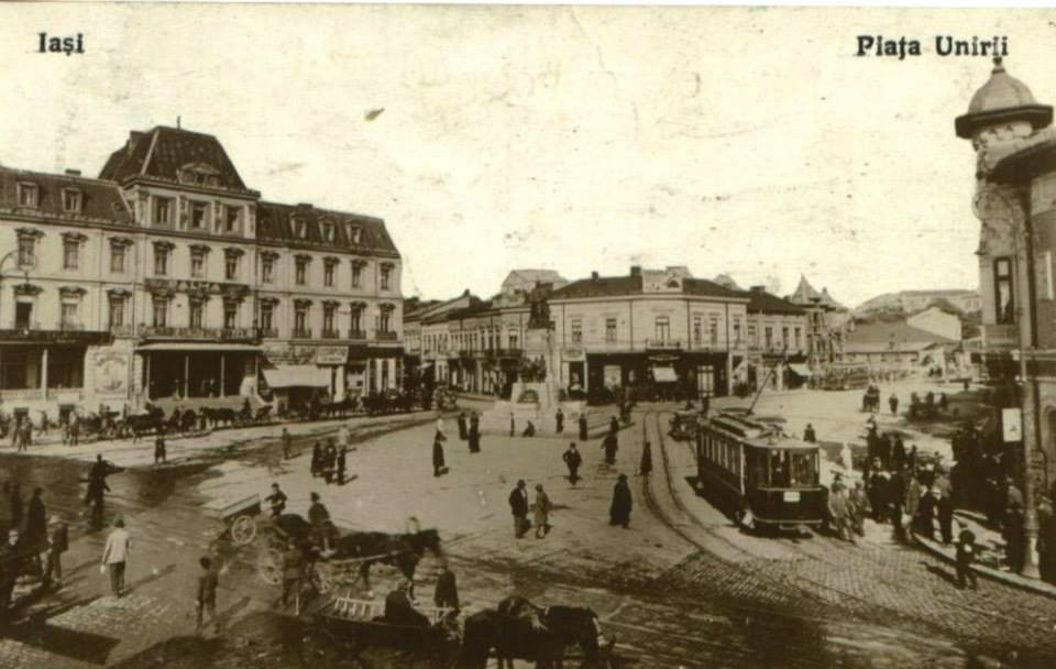 Bâte, boxuri și sânge în „Piața Unirei”: violențele studențești care au paralizat universitatea ieșeană. Ce scria presa locală acum exact 100 de ani?