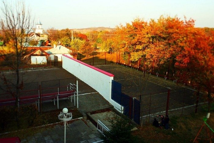 Sute de tabere școlare din România, inclusiv din Iași, preluate de stat în anii ’50–’70, ar putea fi modernizate. Guvernul promite iar bani pentru investiții