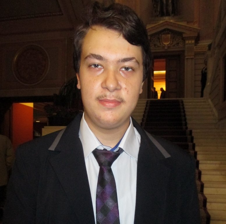  Elevul anului este la Iaşi Tudor Cristian Cozma. A fost premiat în cadrul unei gale