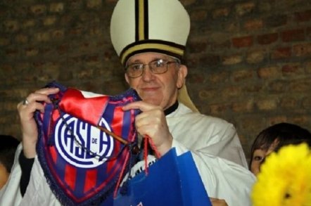 A murit Papa Francisc: Meciurile de fotbal din Italia au fost amânate