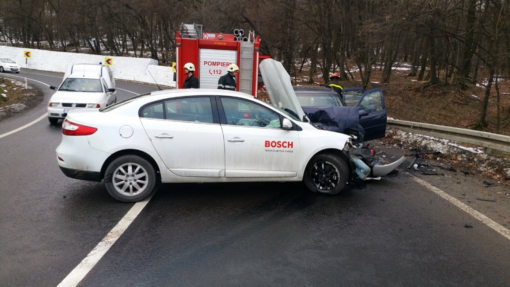  171880_112858_stiri_accident-bucium-4