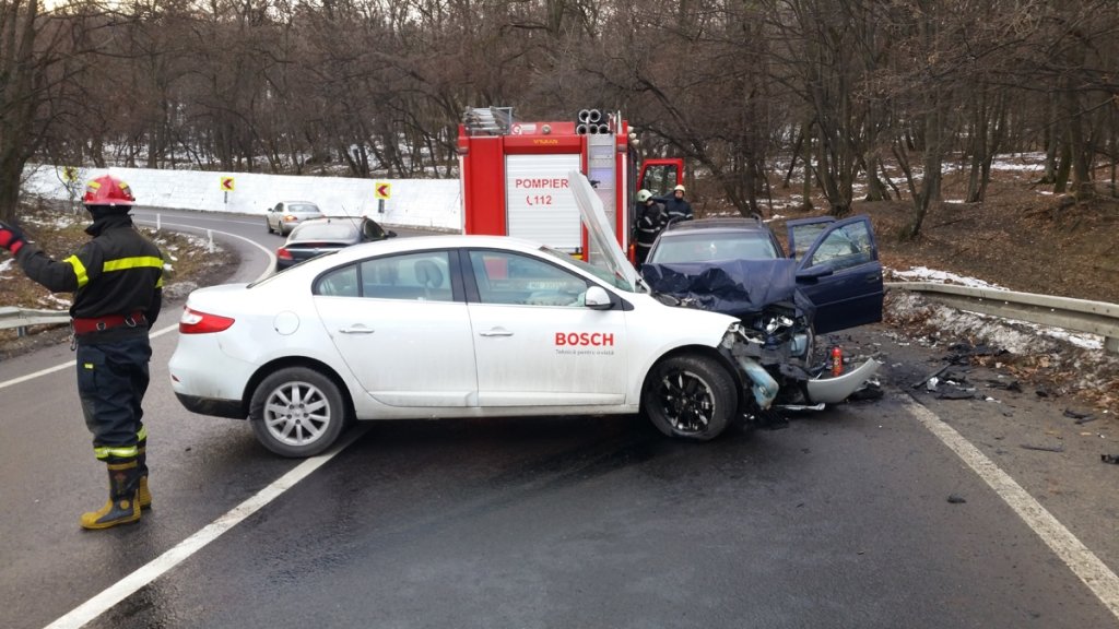  171881_112858_stiri_accident-bucium-5