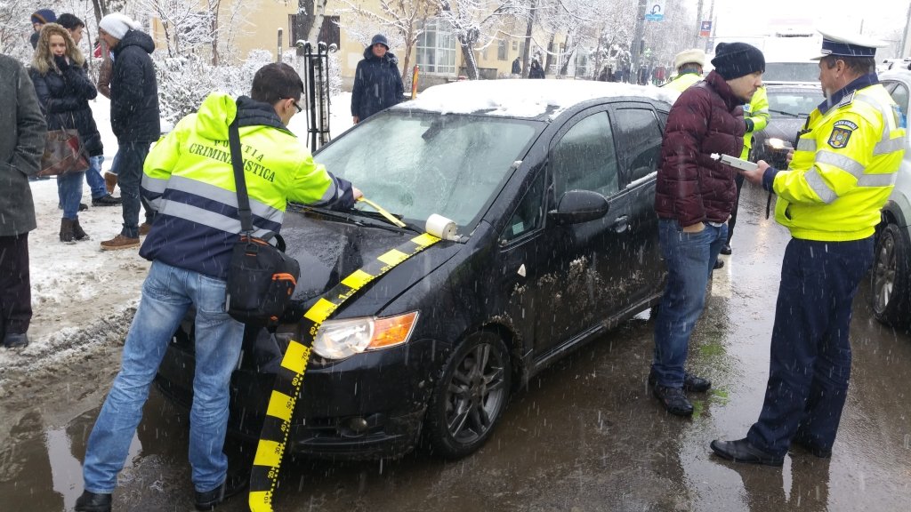  176337_115525_stiri_accident-in-podu-ros-iasi-6
