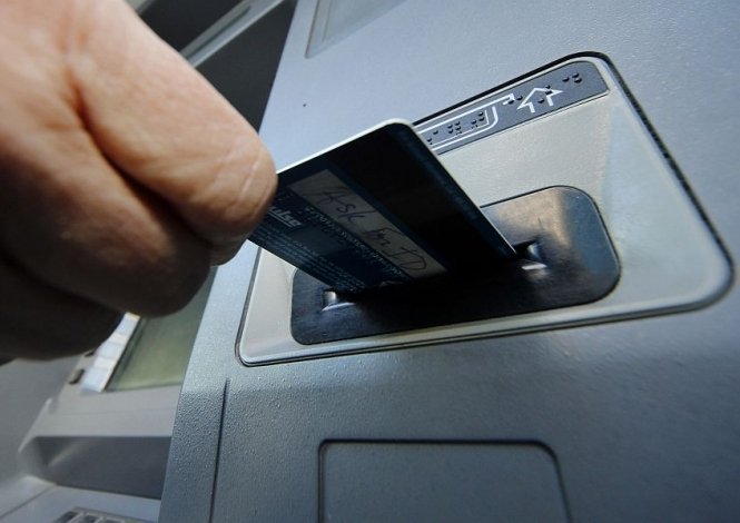  Ce e bine de știut despre bancomate, telefoane mobile și mașina personală