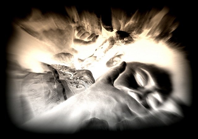  Viol în grup într-un tren din Iaşi: şase adolescenţi au tăbărât pe o cerşetoare