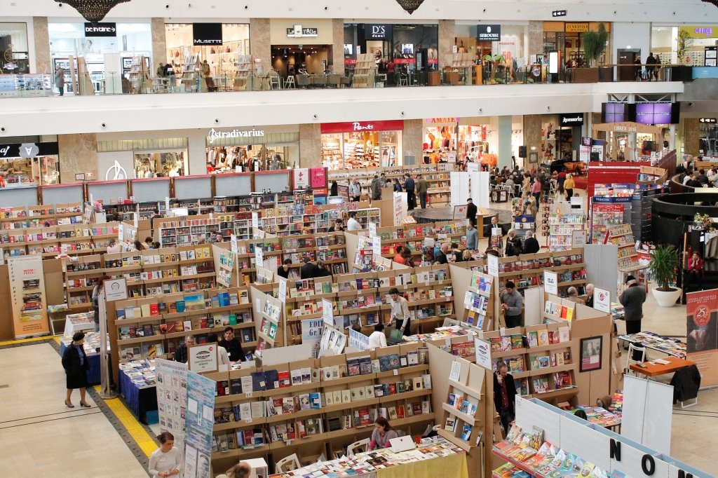  186305_1181_galerie_Targul-de-carte-Librex-foto-Dan-Luca-3