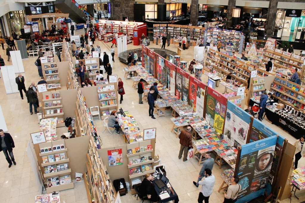  186333_1182_galerie_Targul-de-carte-Librex-foto-Dan-Luca