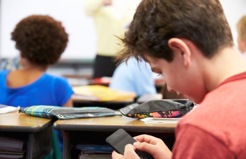 Danemarca va interzice utilizarea rețelelor de socializare pentru copiii sub 15 ani