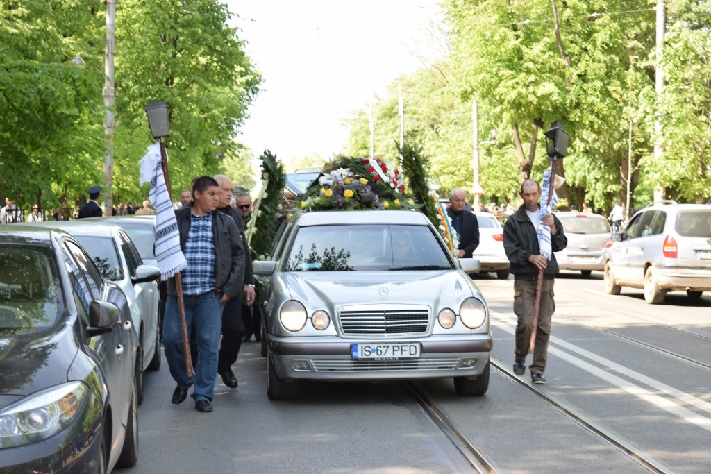  193452_125979_stiri_valeriui-cotea-funeralii-31