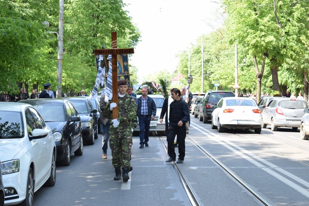  193454_125979_stiri_valeriui-cotea-funeralii-29