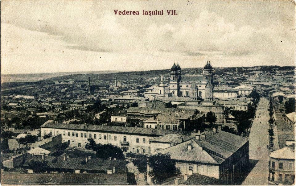 În urmă cu 100 de ani, ca să ajungă în Ardeal, ieșenii mergeau prin Ploiești sau în cel mai bun caz prin Tecuci. Greu ca și acum!