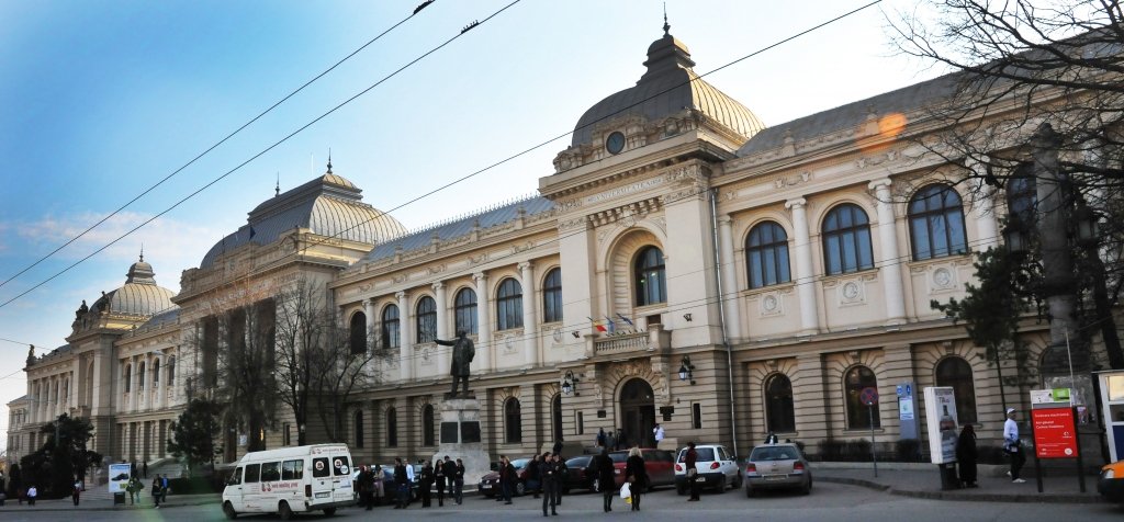  „Cuza“ a stabilit: cursurile încep pe 3 octombrie