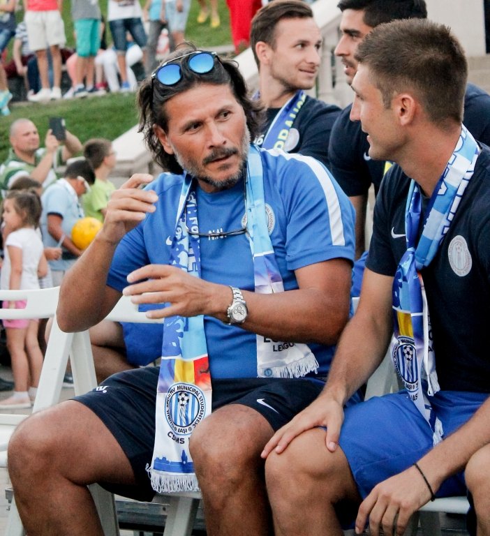  206361_1331_galerie_foto-DAN-LUCA-fotbalisti-csms-0054