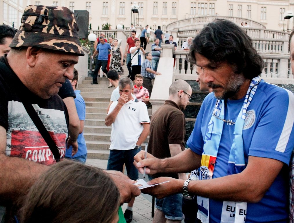  206368_1331_galerie_foto-DAN-LUCA-fotbalisti-csms-0067