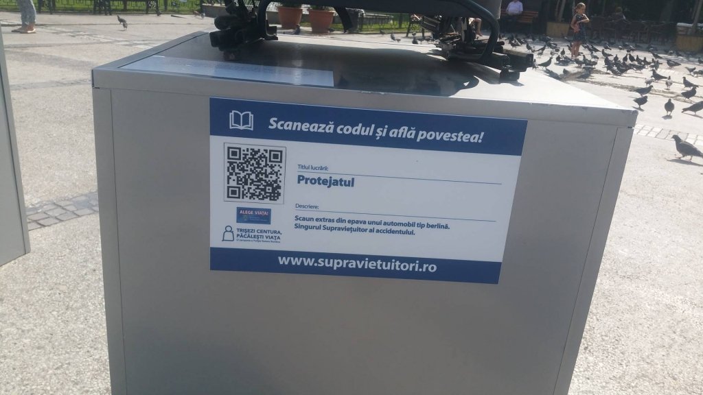  208107_134435_stiri_Scaune-Piata-Unirii-foto-Andrei-Disca-2