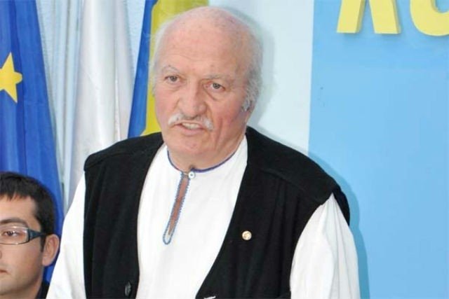  Comuniştii ieşeni caută pe OLX candidaţi la alegerile parlamentare
