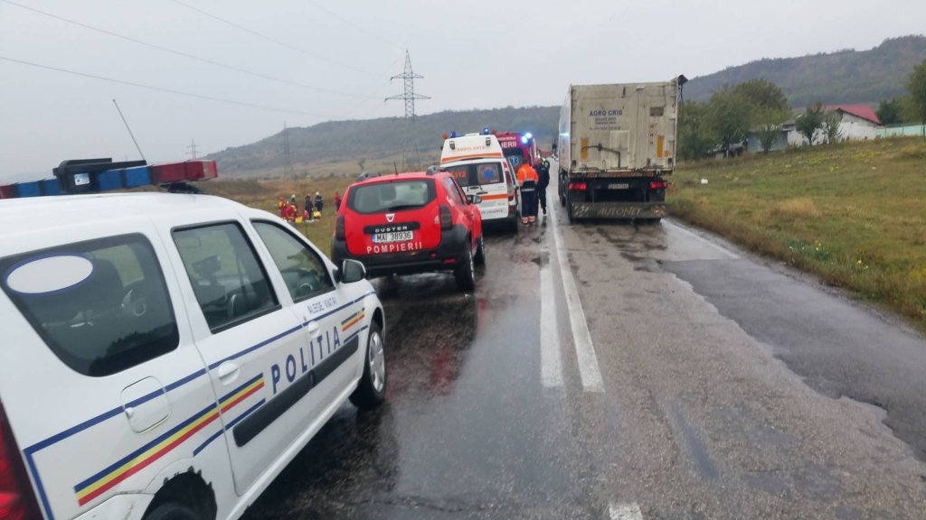  218819_141353_stiri_Accident-Comarna-foto-Andrei-Disca-9