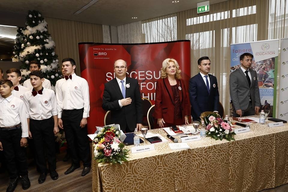  228115_147273_stiri_gala-excelentei-in-educatie