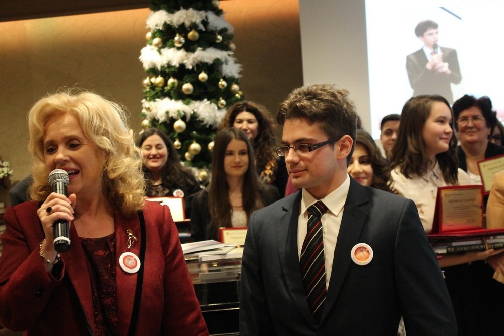  228118_147273_stiri_gala-excelentei-in-educatie-3