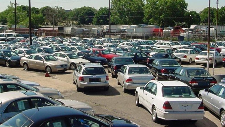 Iași – ponderea „second-hand”-urilor în totalul mașinilor nou înmatriculate crește cu 10 procente pe lună. Care este motivul