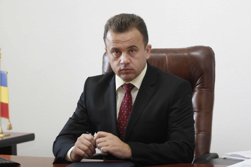 EXCLUSIV: Blat la numirile directorilor de școli? Demisii în masă la Iași după concurs