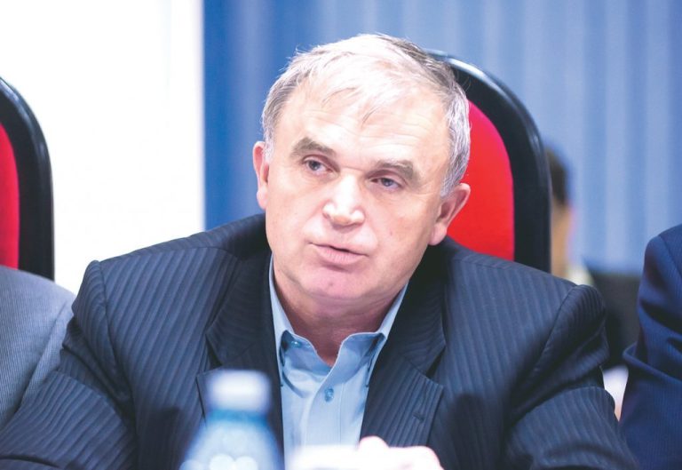 „Cine investeşte într-o ţară în care guvernul dă voie la furat peste noapte?“