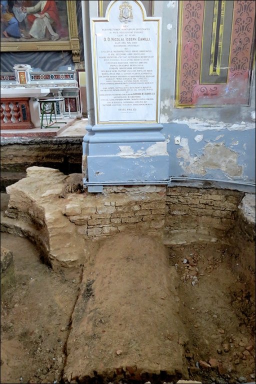  236851_153251_stiri_cripta1