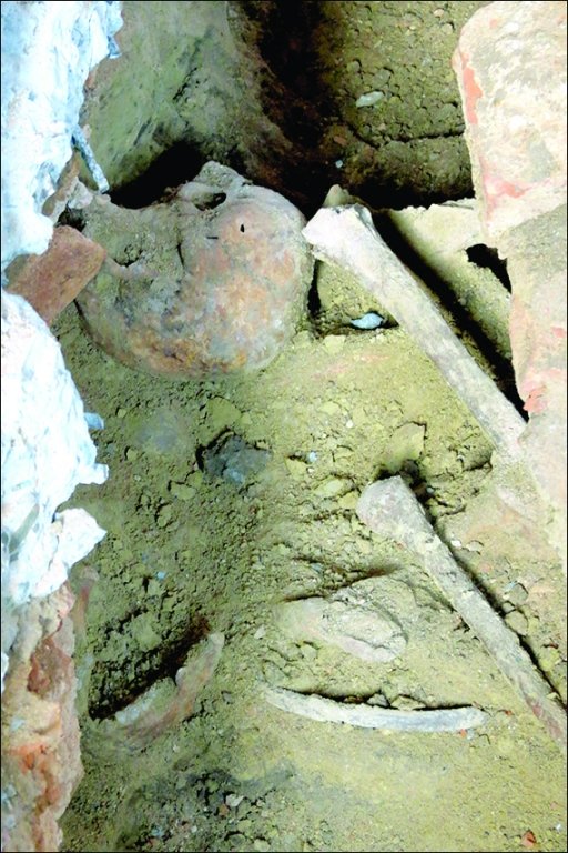  236852_153251_stiri_cripta2