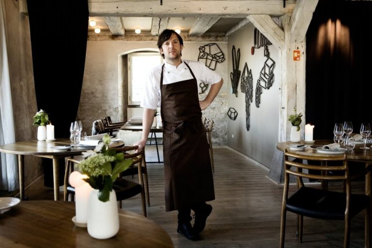 Au vomat după ce au mâncat la cel mai bun restaurant din lume