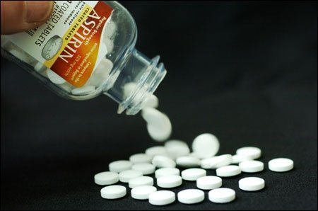 Aspirina reduce riscul apariţiei cancerului de piele