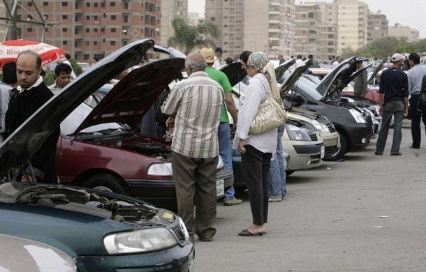  Iaşul, sufocat de „second-uri“:92 % din autoturismele înmatriculate sunt vechi, din import