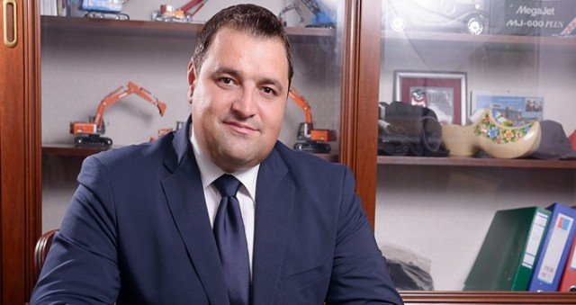  Ministerul Culturii „retează“ trei etaje din turnul din Centru al consilierului Boca