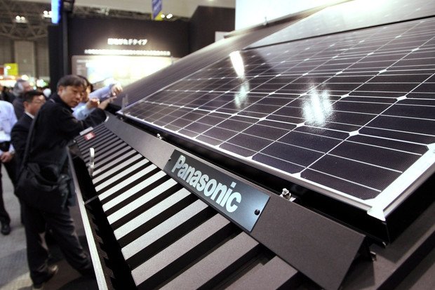  Panasonic concediază 10.000 de angajaţi şi estimează costuri de restructurare de aproape 900 de milioane de dolari