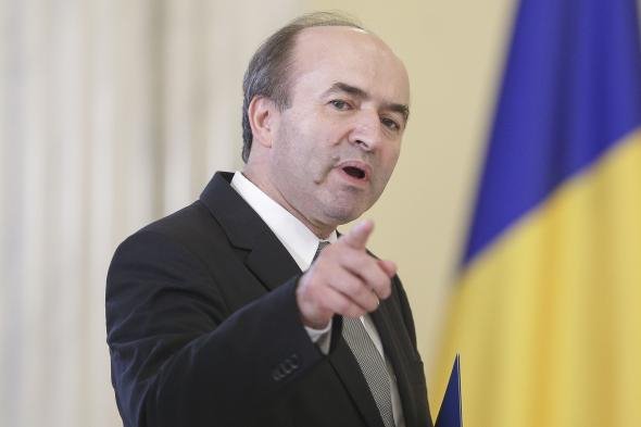  Cum vrea ministrul Justiţiei să-l scoată “basma curată” pe Dragnea