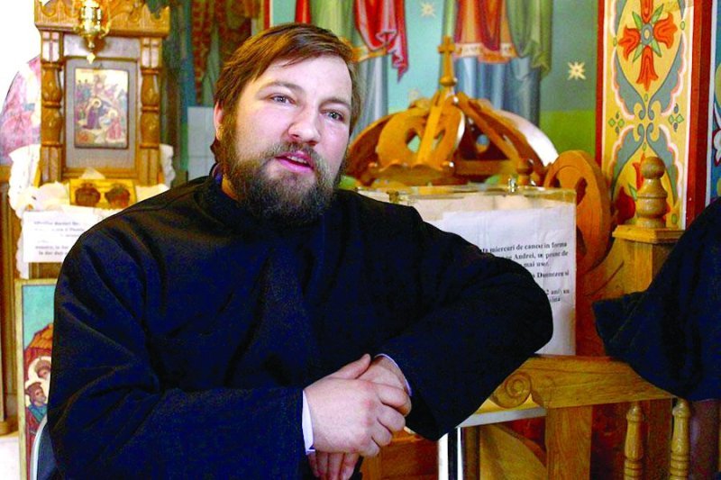  269101_175511_stiri_parintele-dan-damaschin03