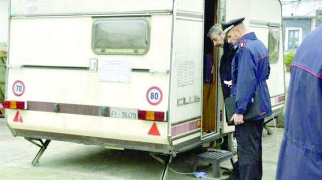  (EXCLUSIV) ŞOCANT! „Bonnie şi Clyde“ la Iaşi: crimă dublă în rulotă. Asasinii, săltați noaptea din pat