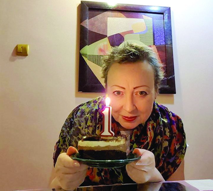  281557_184230_stiri_elena-cardas-un-an-de-cancer